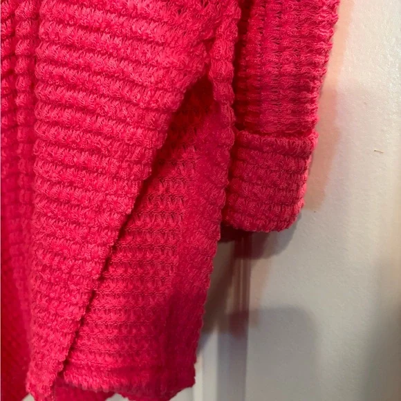 Zenana fuchsia waffle knit top NWOT L/XL - Picture 2 of 7